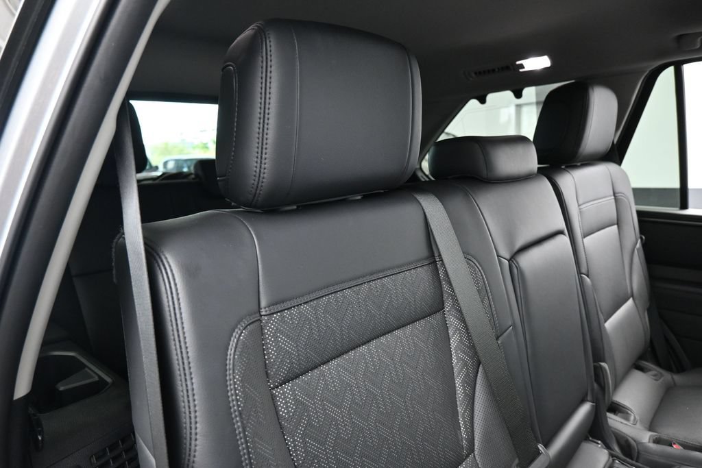 Used 2023 Toyota Sequoia Limited w/ TRD Off-Road Package AWD/4WD image 43