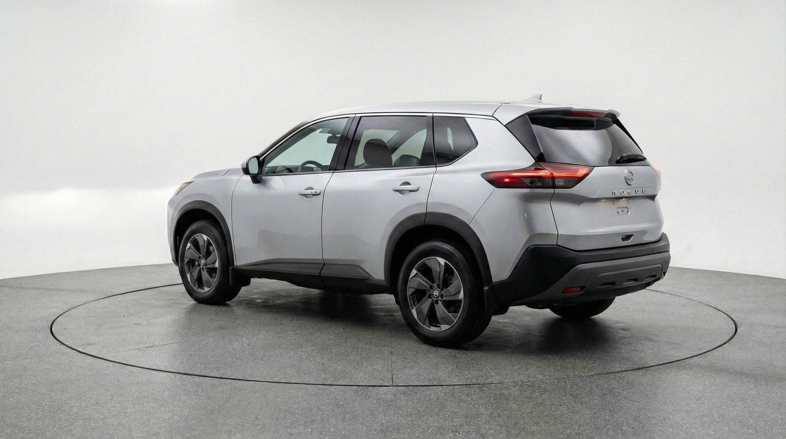 Used 2025 Nissan Rogue SV image 6