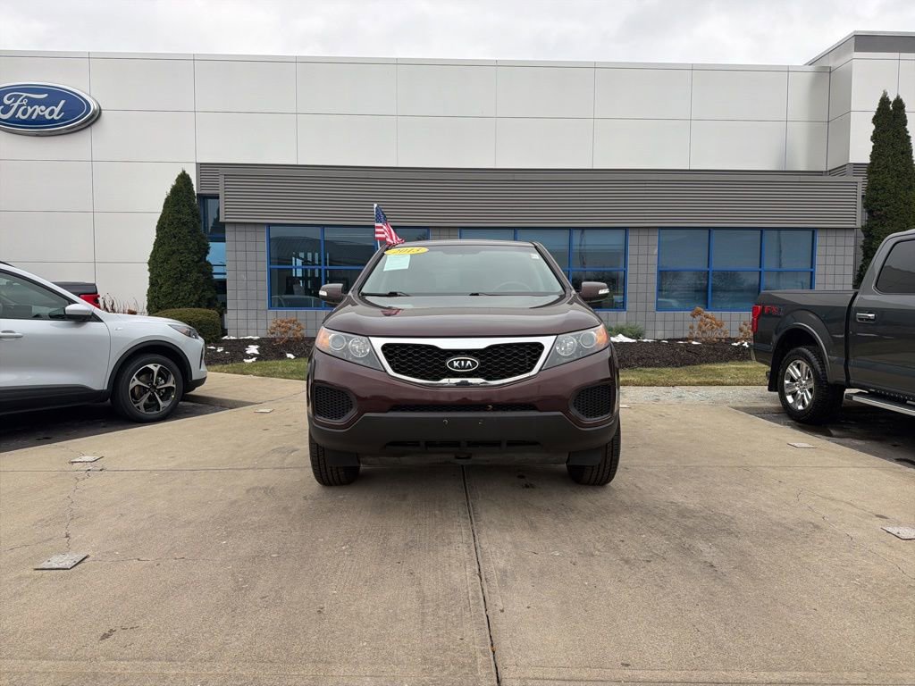 Used 2013 Kia Sorento LX image 3