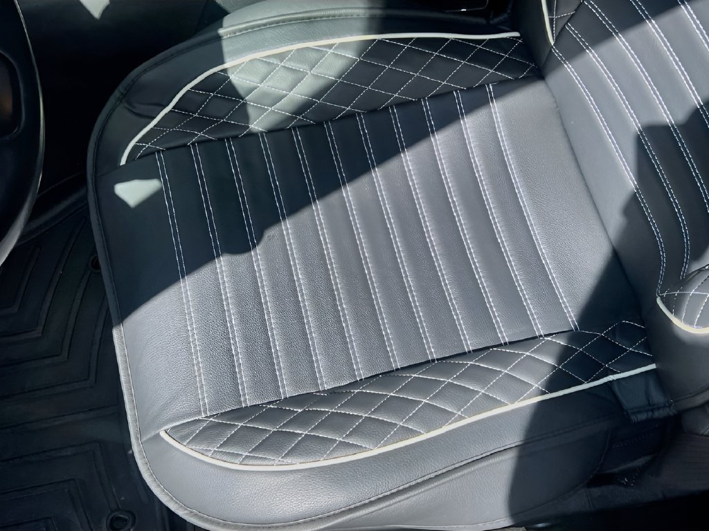 Used 2022 Dodge Charger R/T RWD image 19