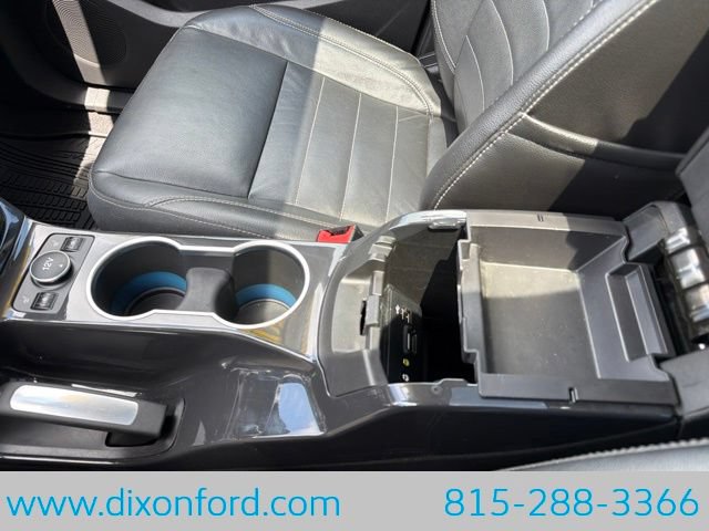 Used 2014 Ford Escape Titanium w/ Equipment Group 401A AWD/4WD image 16