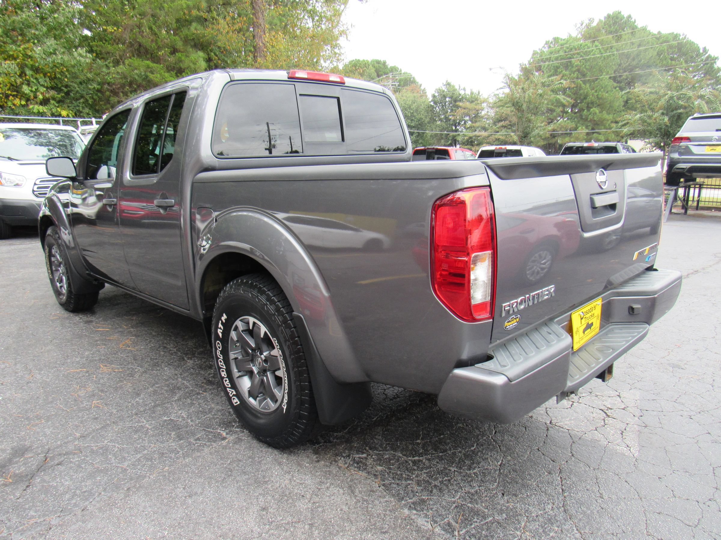 Used 2019 Nissan Frontier Desert Runner RWD image 5