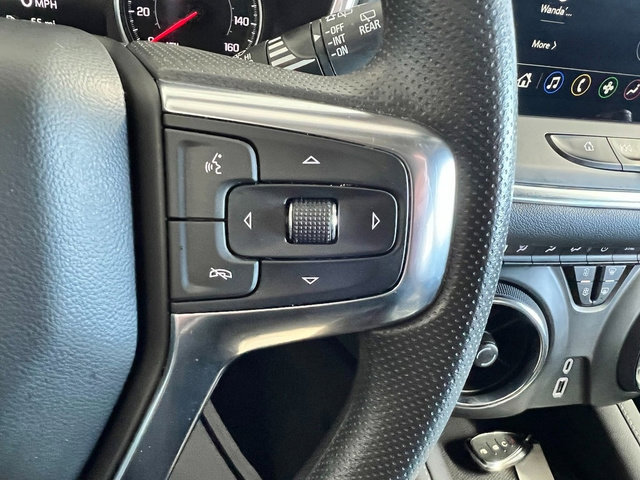 Used 2025 Chevrolet Blazer LT image 19