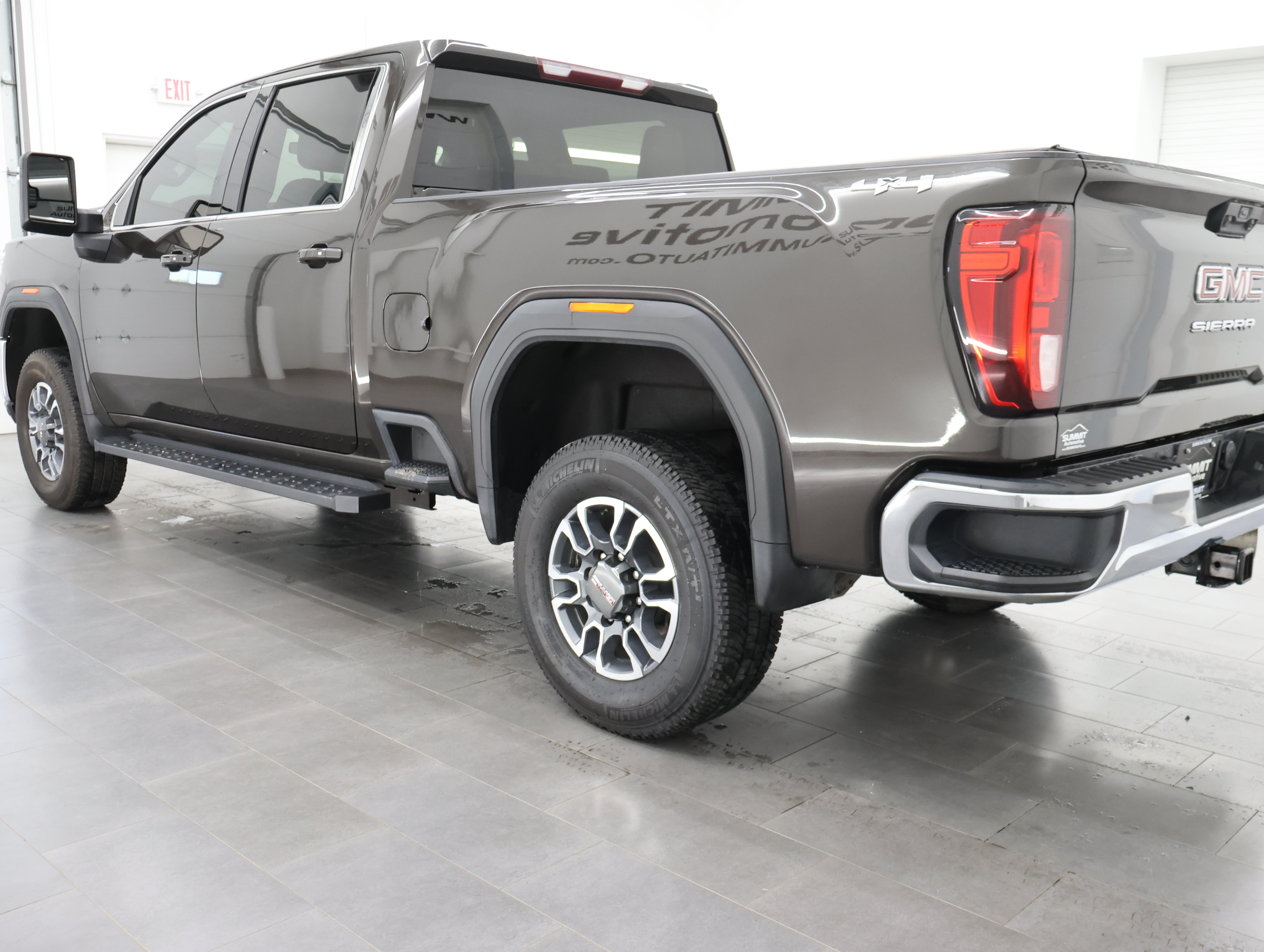Used 2021 GMC Sierra 3500 SLE w/ SLE Convenience Package AWD/4WD image 6
