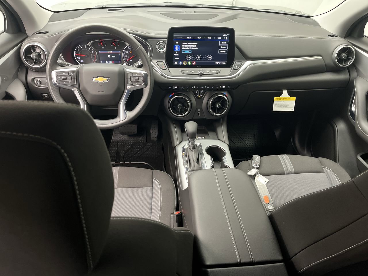 New 2026 Chevrolet Blazer LT w/ Convenience Package AWD/4WD image 4