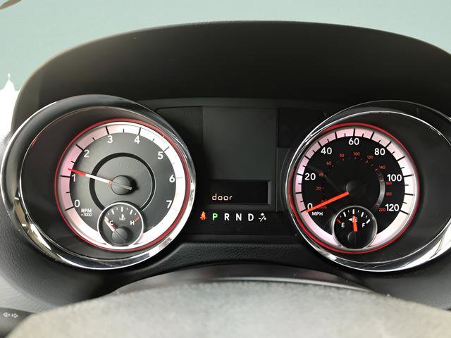 Used 2018 Dodge Grand Caravan SE image 19