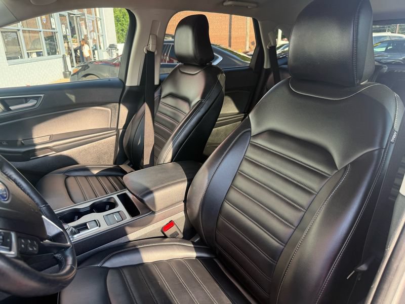 Used 2023 Ford Edge SEL AWD/4WD image 47