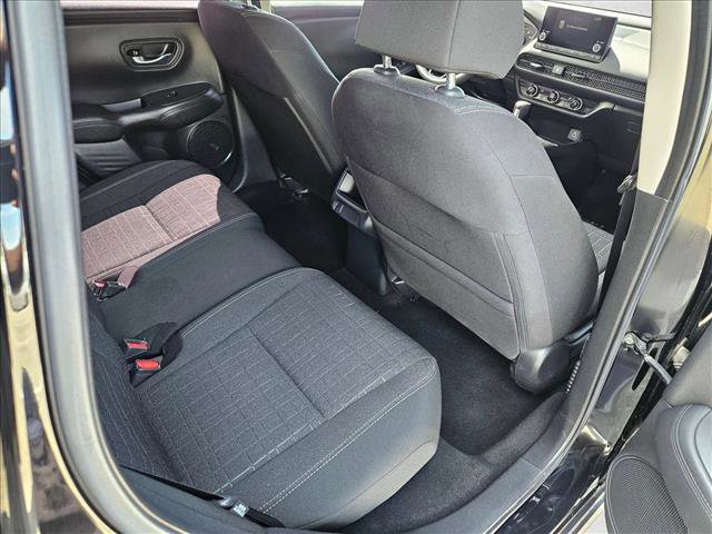 Used 2024 Honda HR-V LX image 17