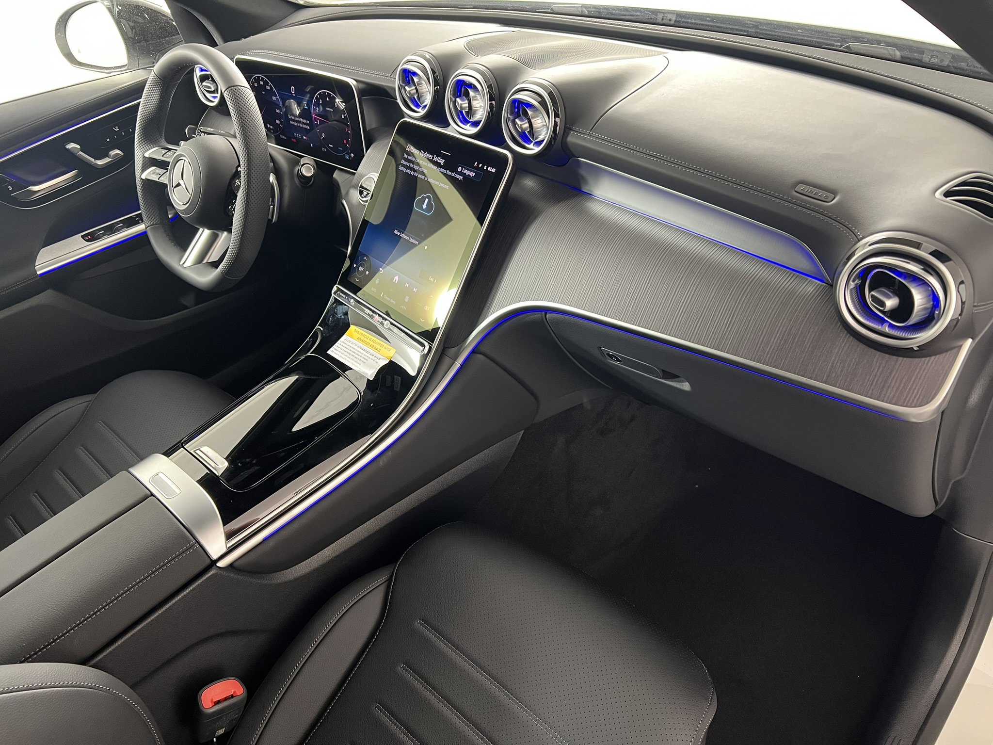 New 2026 Mercedes-Benz GLC 300 4MATIC image 27