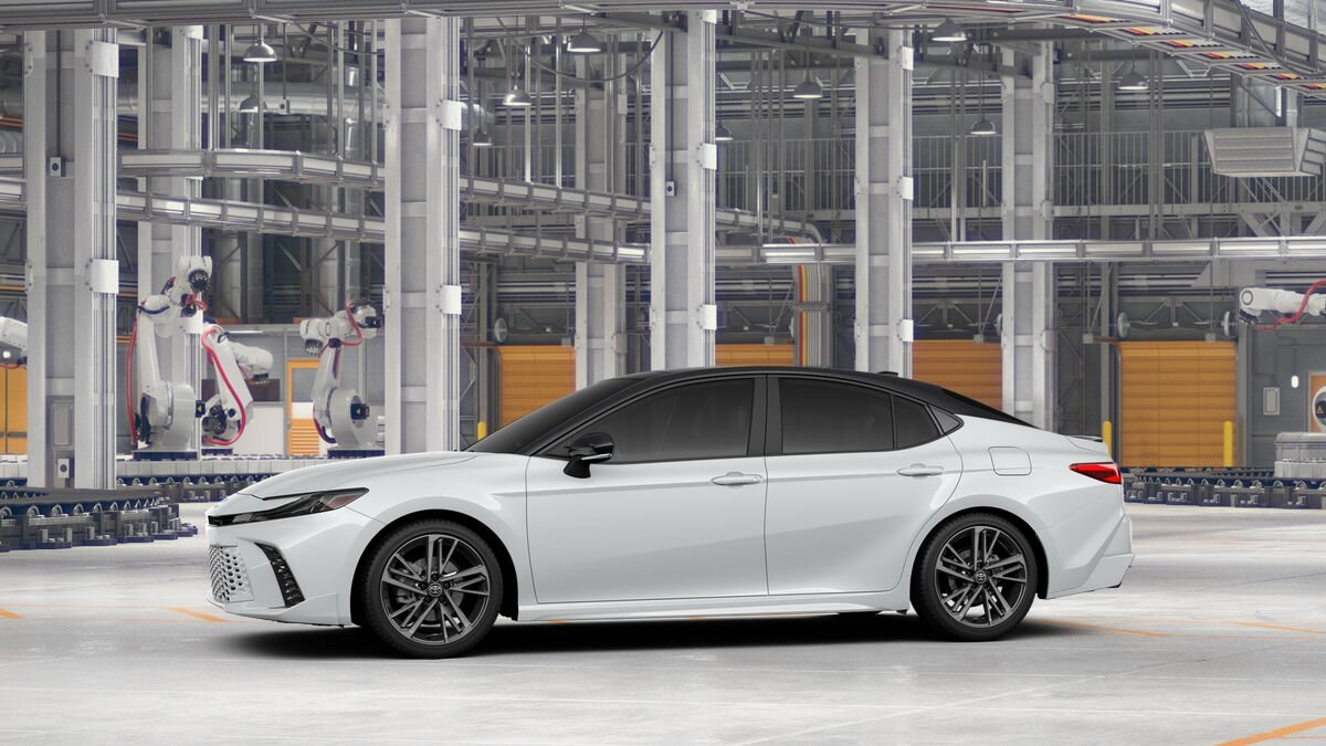 New 2026 Toyota Camry XSE w/ Premium Package FWD image 3