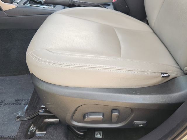 Used 2018 Subaru Forester 2.5i Touring AWD/4WD image 18