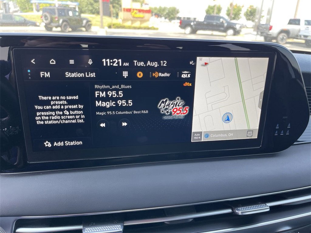 Used 2023 Hyundai Palisade Calligraphy w/ Cargo Package image 16