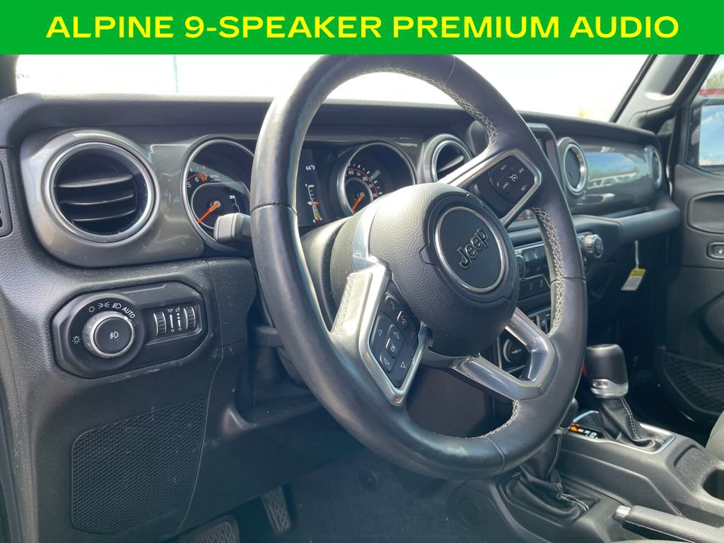Used 2019 Jeep Wrangler Unlimited Sahara image 17