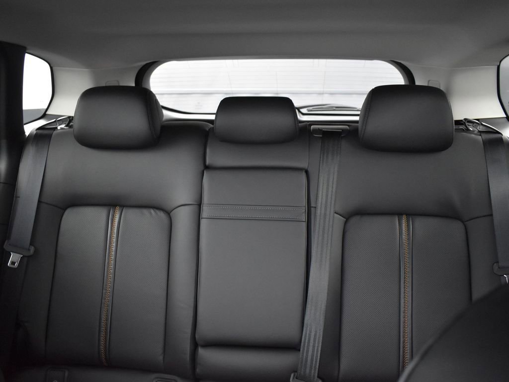 Certified 2025 MAZDA CX-50 2.5 Hybrid w/ Premium Plus Pkg image 24