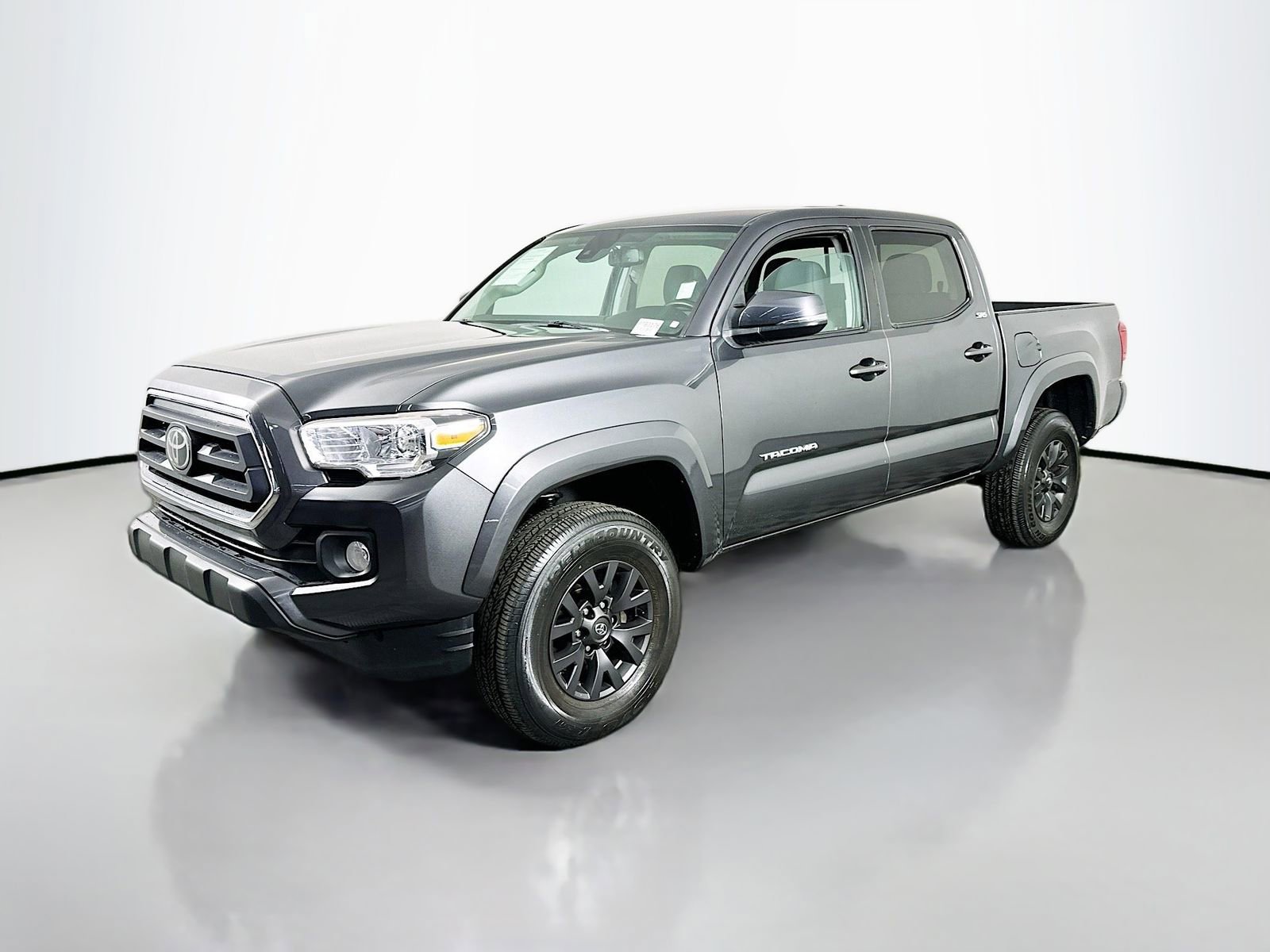Certified 2022 Toyota Tacoma SR5 w/ Technology Package image 3