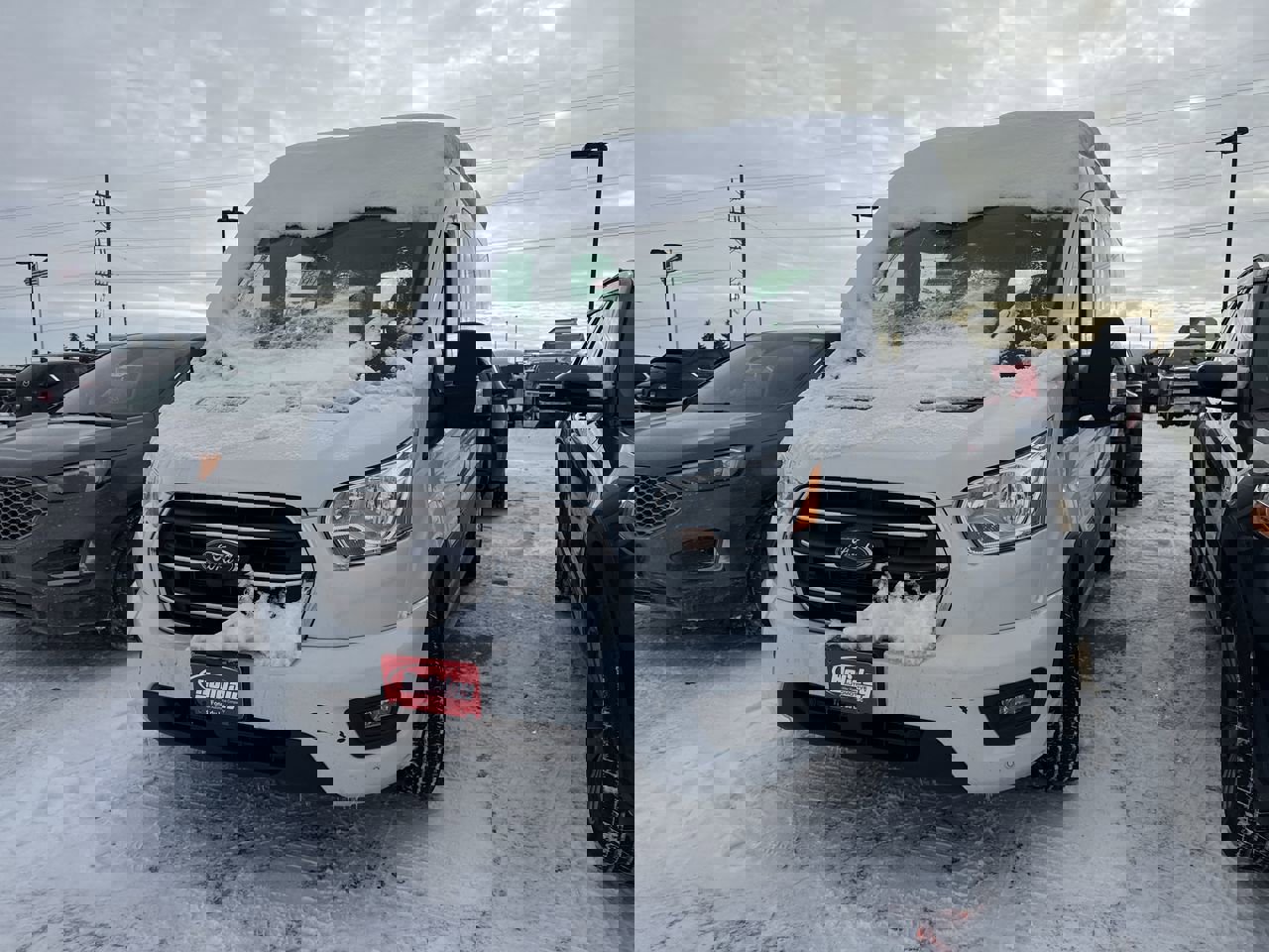 Used 2020 Ford Transit 150 XLT image 2