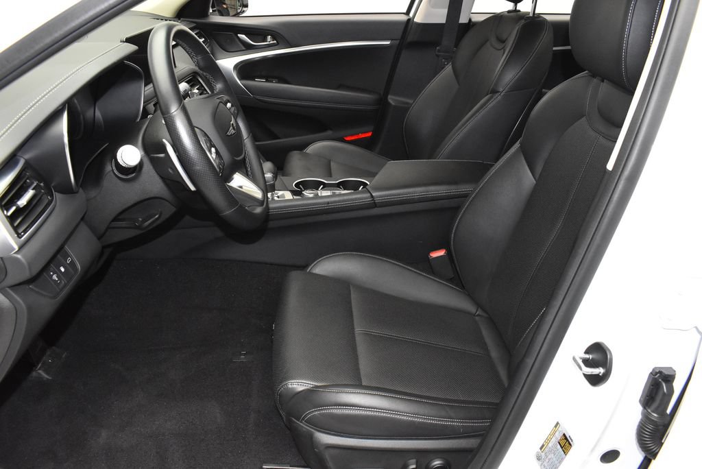 Used 2025 Genesis G70 2.5T AWD/4WD image 14