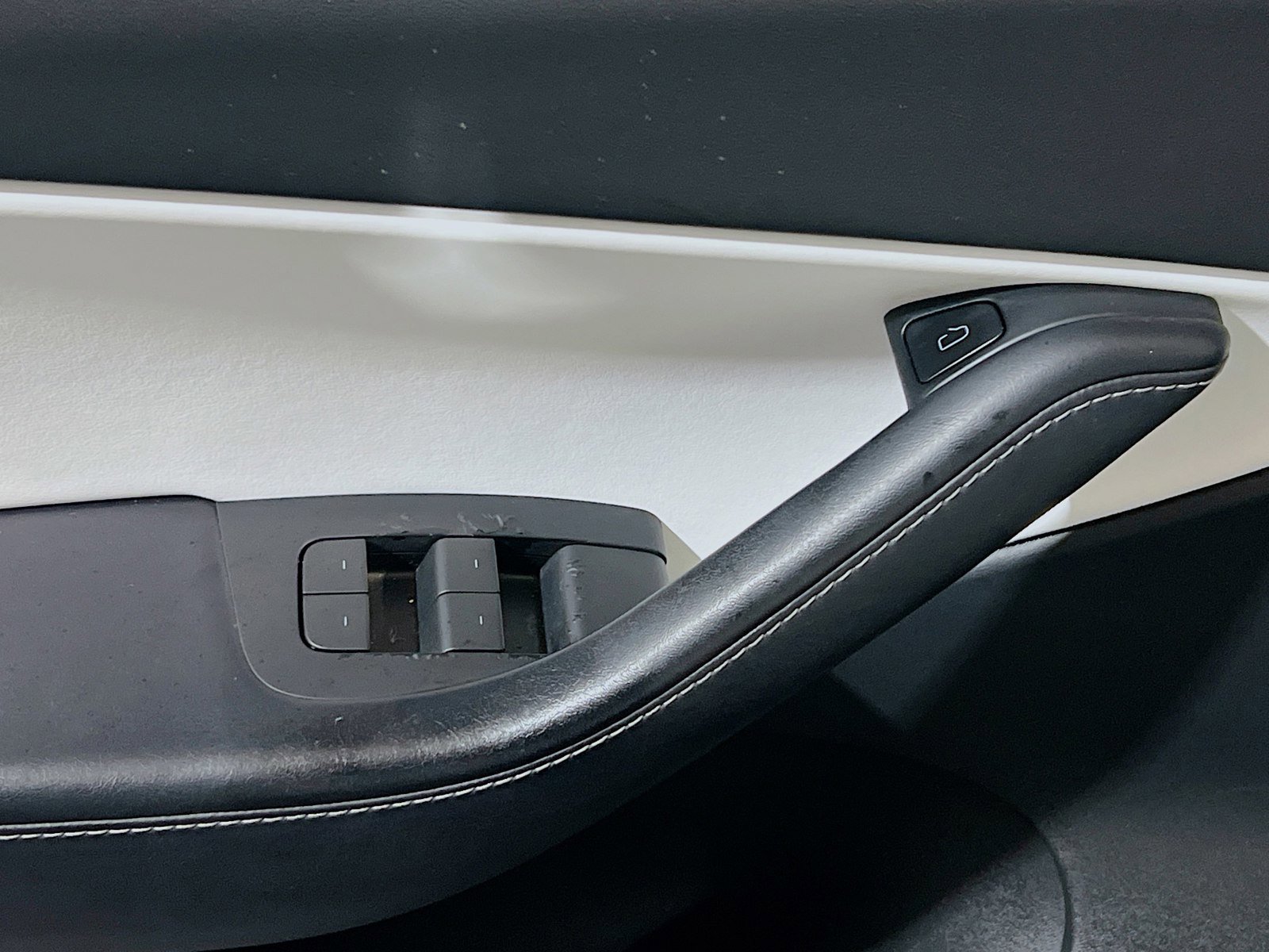 Used 2022 Tesla Model Y Performance AWD/4WD image 14