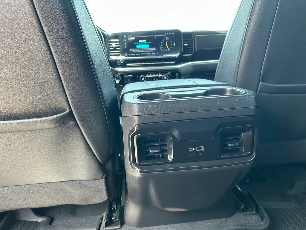 Used 2024 Chevrolet Silverado 1500 LT Trail Boss w/ Convenience Package II AWD/4WD image 28