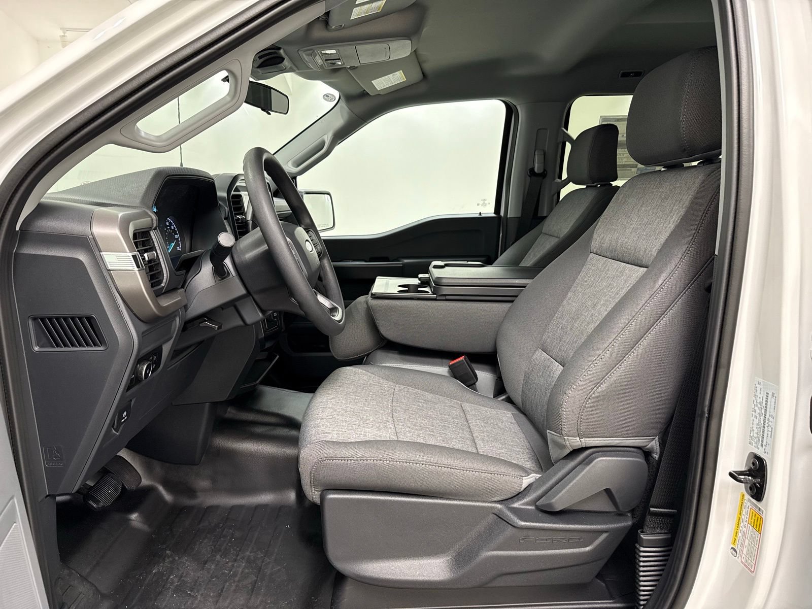 New 2026 Ford F150 XL w/ Equipment Group 103A High RWD image 14
