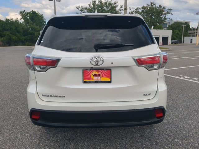 Used 2015 Toyota Highlander XLE FWD image 5