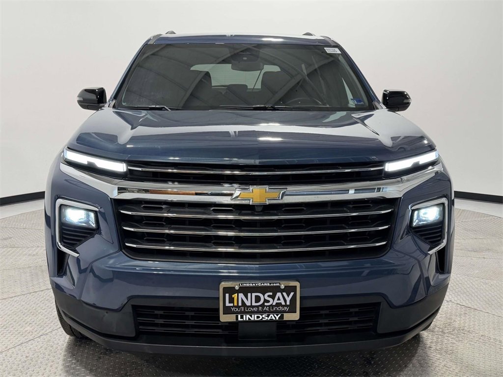 Used 2025 Chevrolet Traverse LT video 2