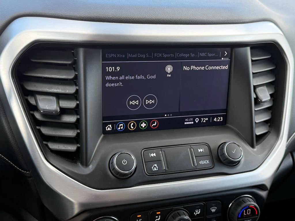 Used 2023 GMC Acadia SLE w/ Driver Convenience Package image 18