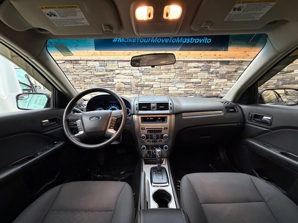 Used 2012 Ford Fusion SE FWD image 31
