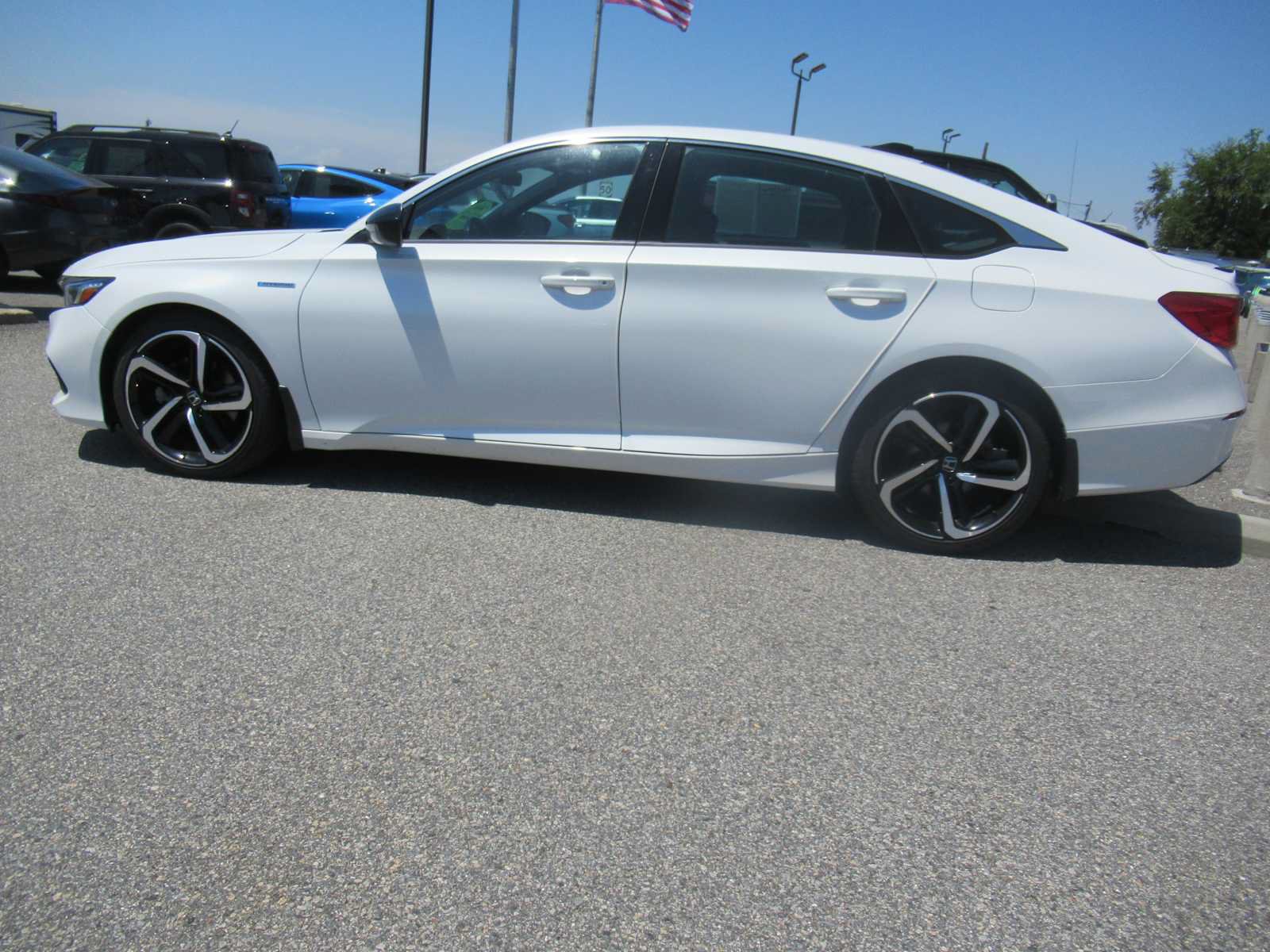 Used 2022 Honda Accord Sport image 8