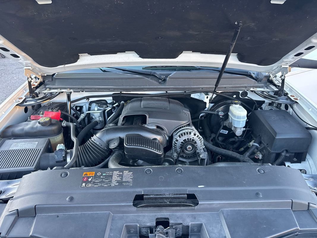 Used 2012 Chevrolet Tahoe LS image 23