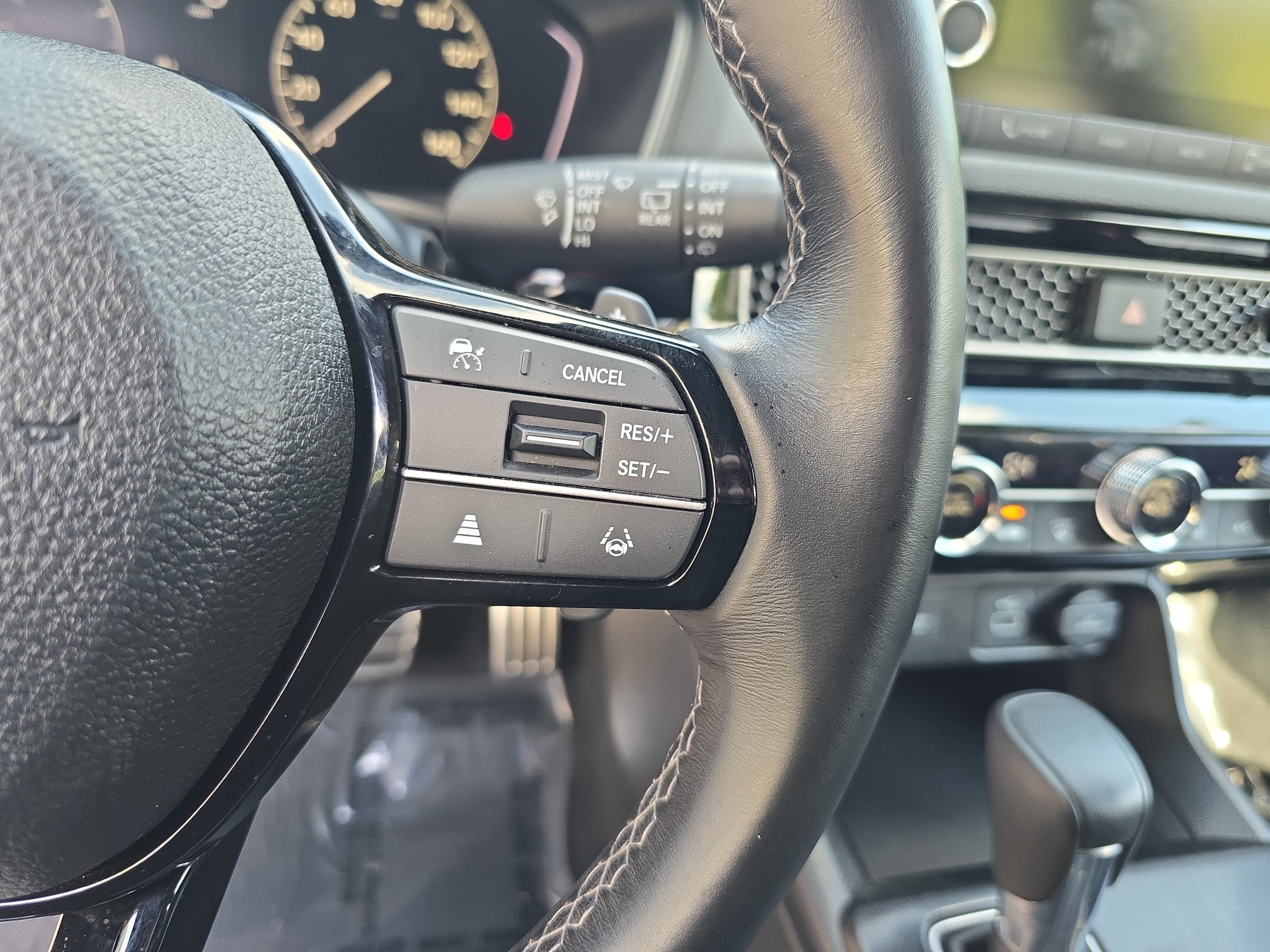 Used 2024 Honda Civic Sport image 17