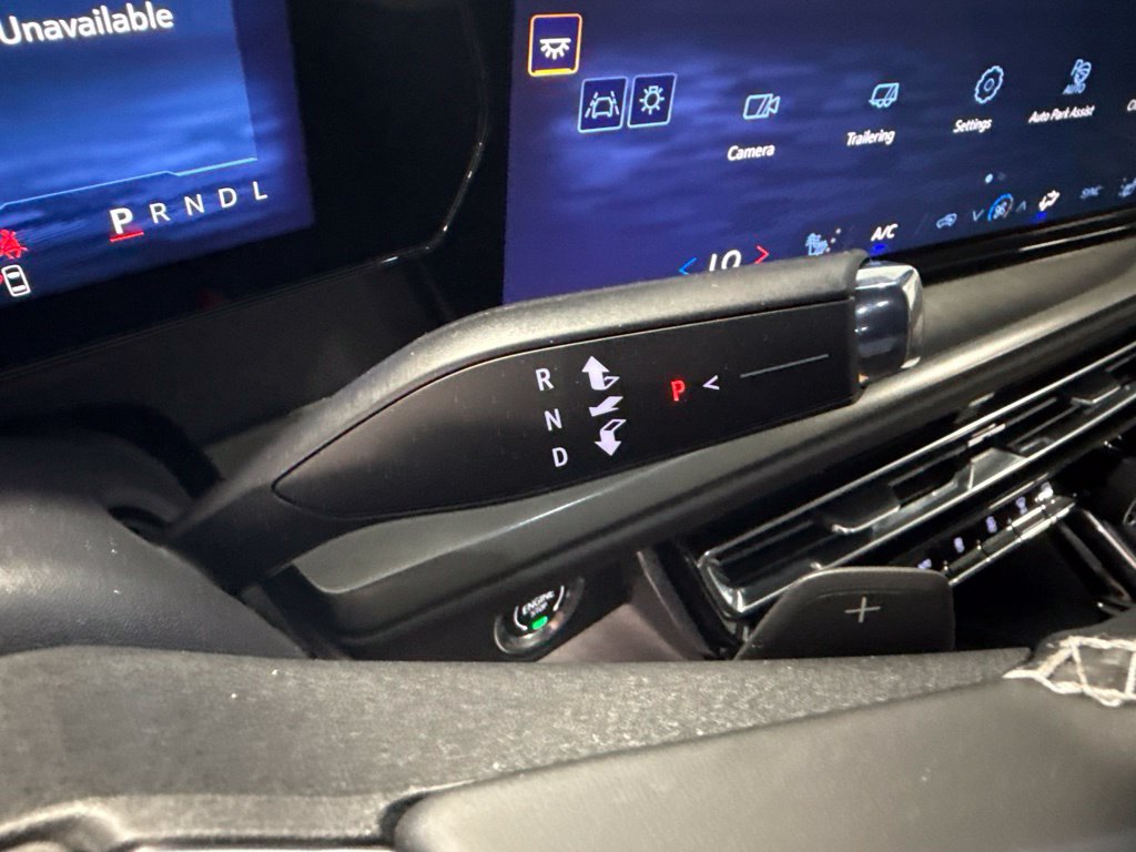 New 2026 Chevrolet Traverse LT w/ Enhanced Driving Package FWD image 9