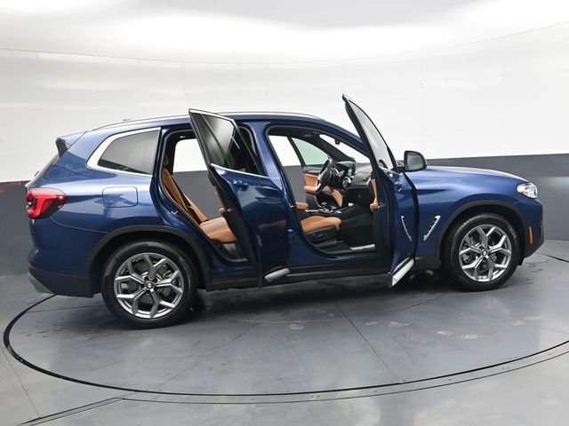 Used 2024 BMW X3 xDrive30i w/ Premium Package AWD/4WD image 36