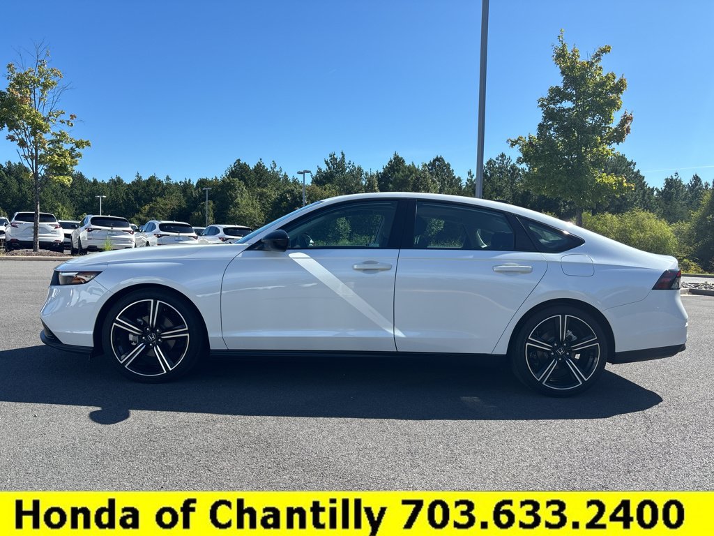 Used 2026 Honda Accord SE image 4