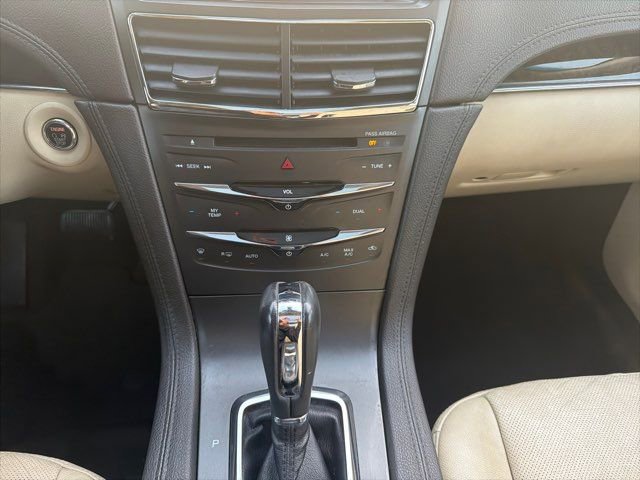 Used 2015 Lincoln MKT AWD w/ Equipment Group 201A image 25