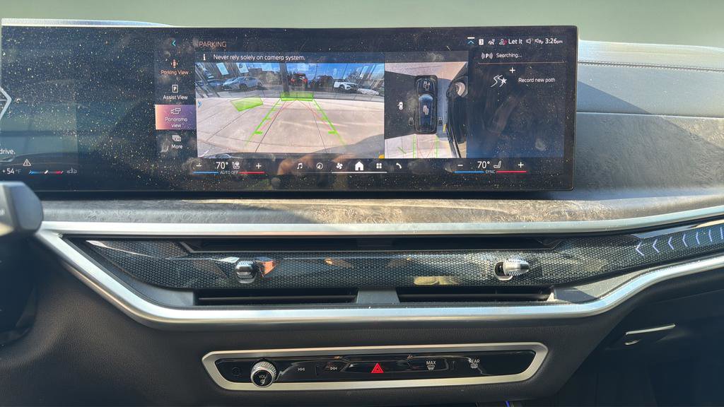 Used 2024 BMW X7 xDrive40i w/ Climate Comfort Package image 28