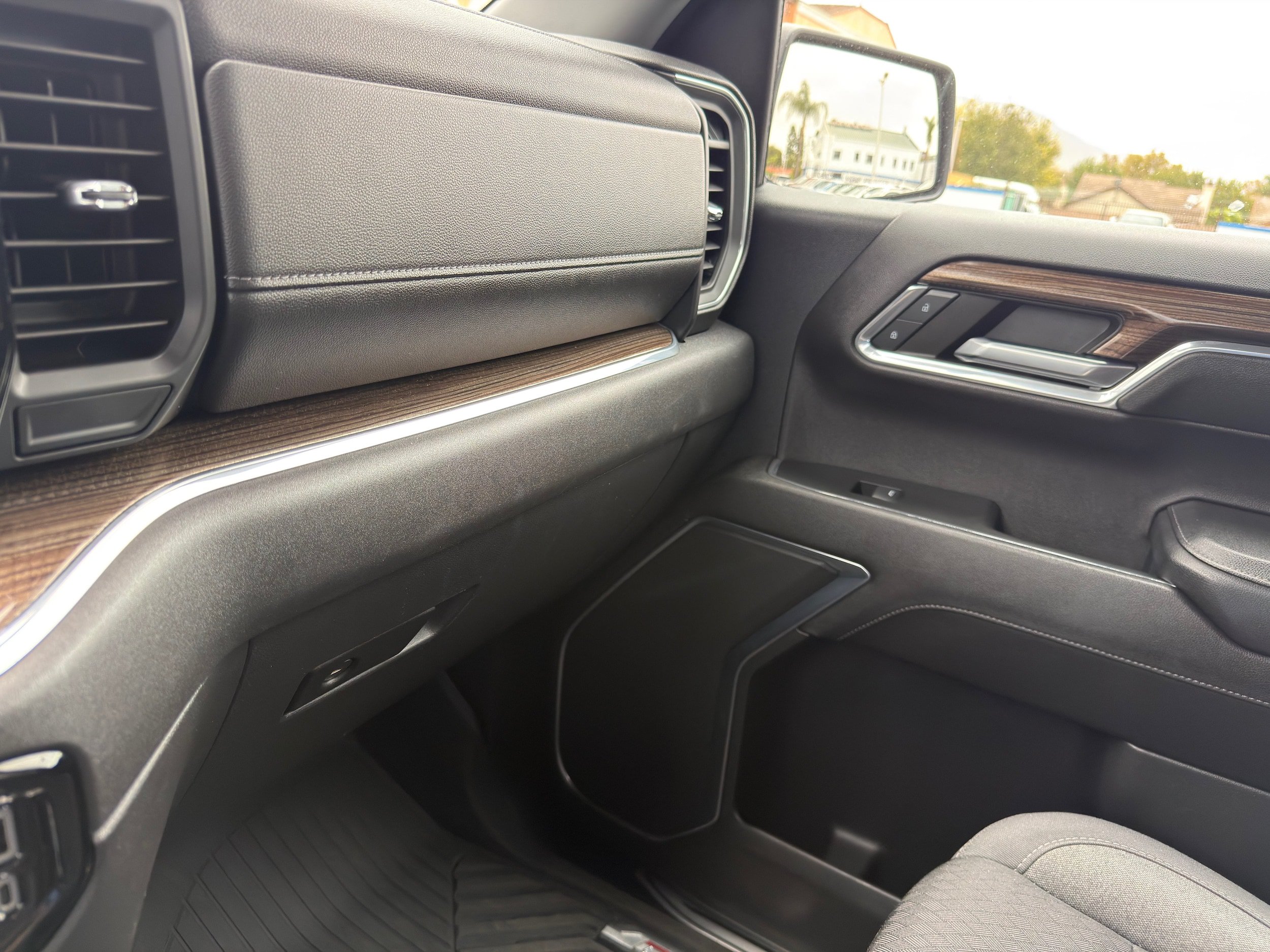 Used 2023 Chevrolet Silverado 1500 LT Trail Boss w/ Protection Package AWD/4WD image 42
