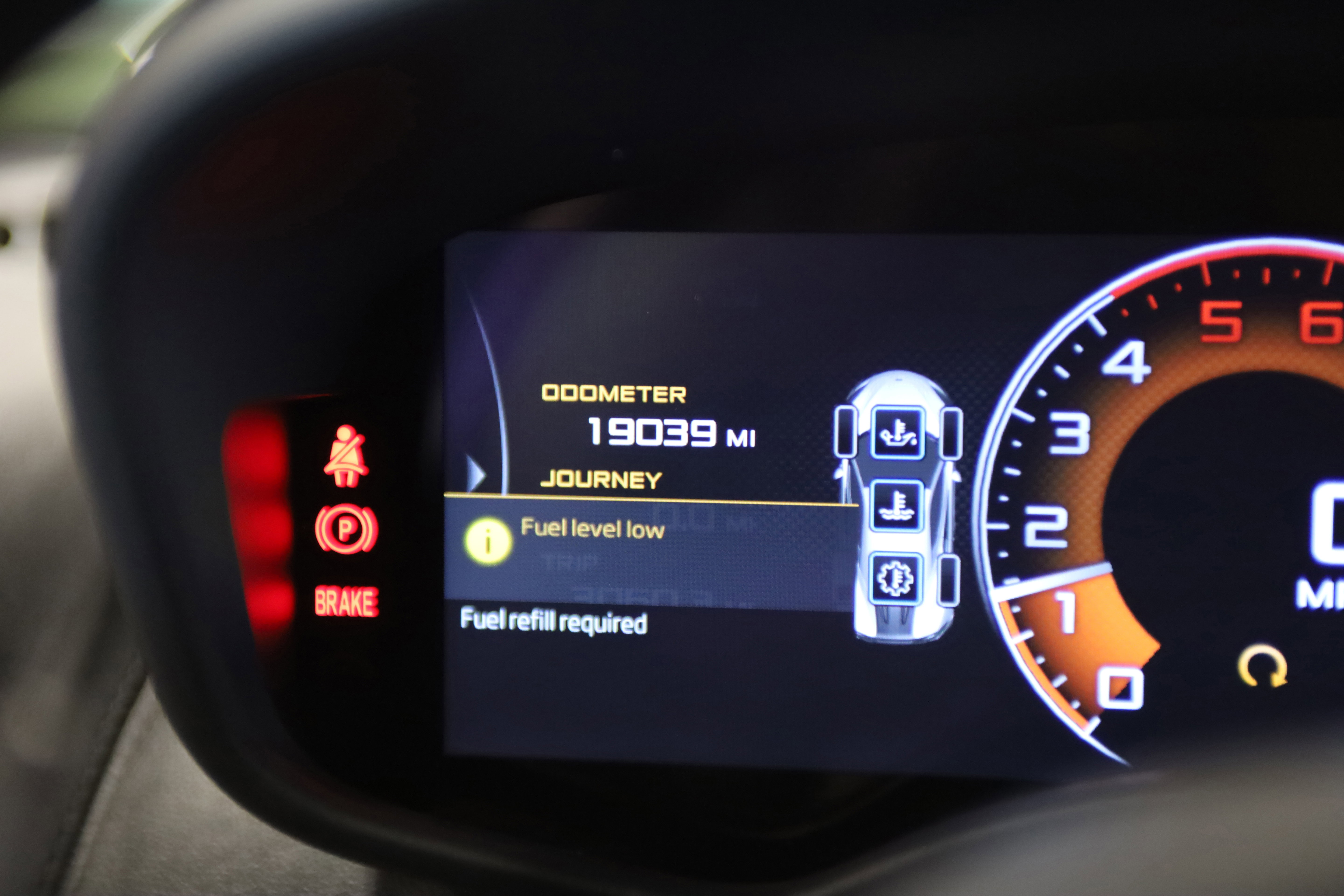 Used 2018 McLaren 570S Coupe image 21