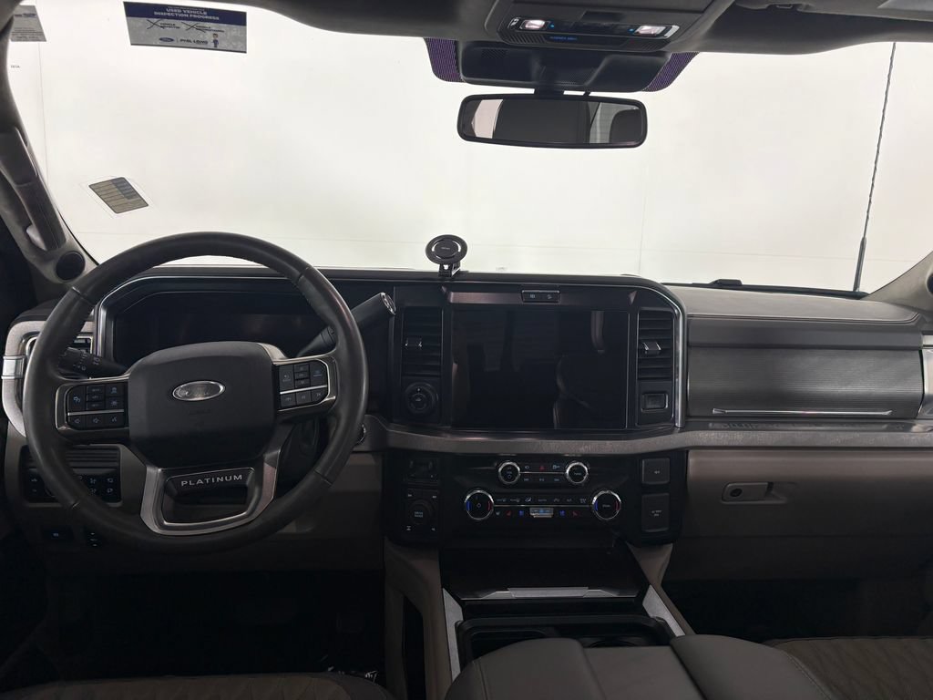 Used 2025 Ford F350 Platinum w/ Platinum Plus Package AWD/4WD image 25