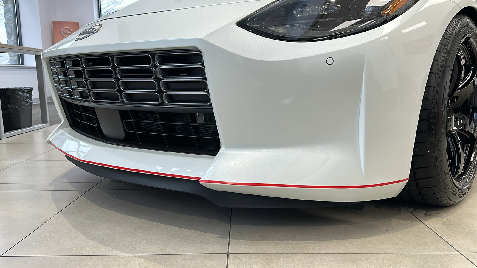 New 2023 Nissan Z w/ Floor Mat Package (L93) RWD image 11