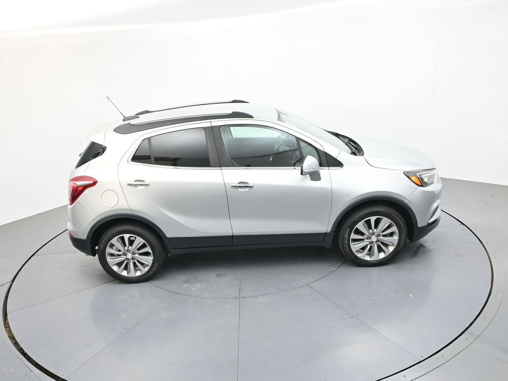 Used 2018 Buick Encore Preferred AWD/4WD image 30