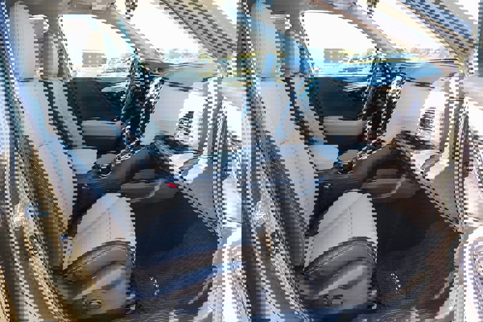 New 2025 Subaru Outback Limited image 16