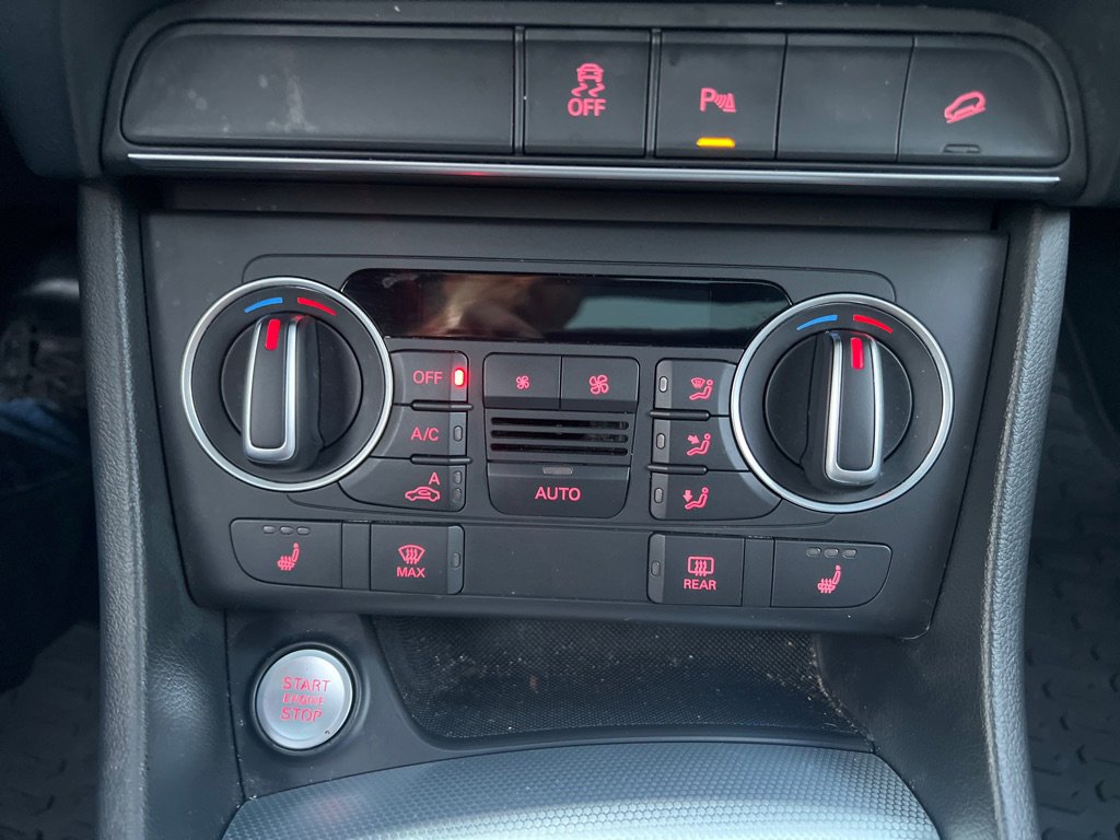 Used 2017 Audi Q3 2.0T Prestige image 26