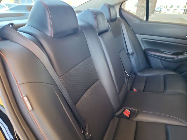 Used 2024 Nissan Altima 2.5 SR image 29