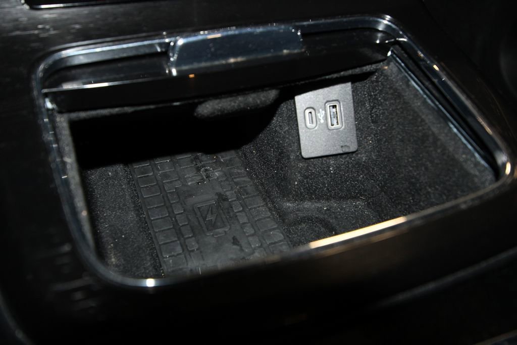 Used 2023 Lincoln Nautilus Reserve w/ Monochromatic Package image 20