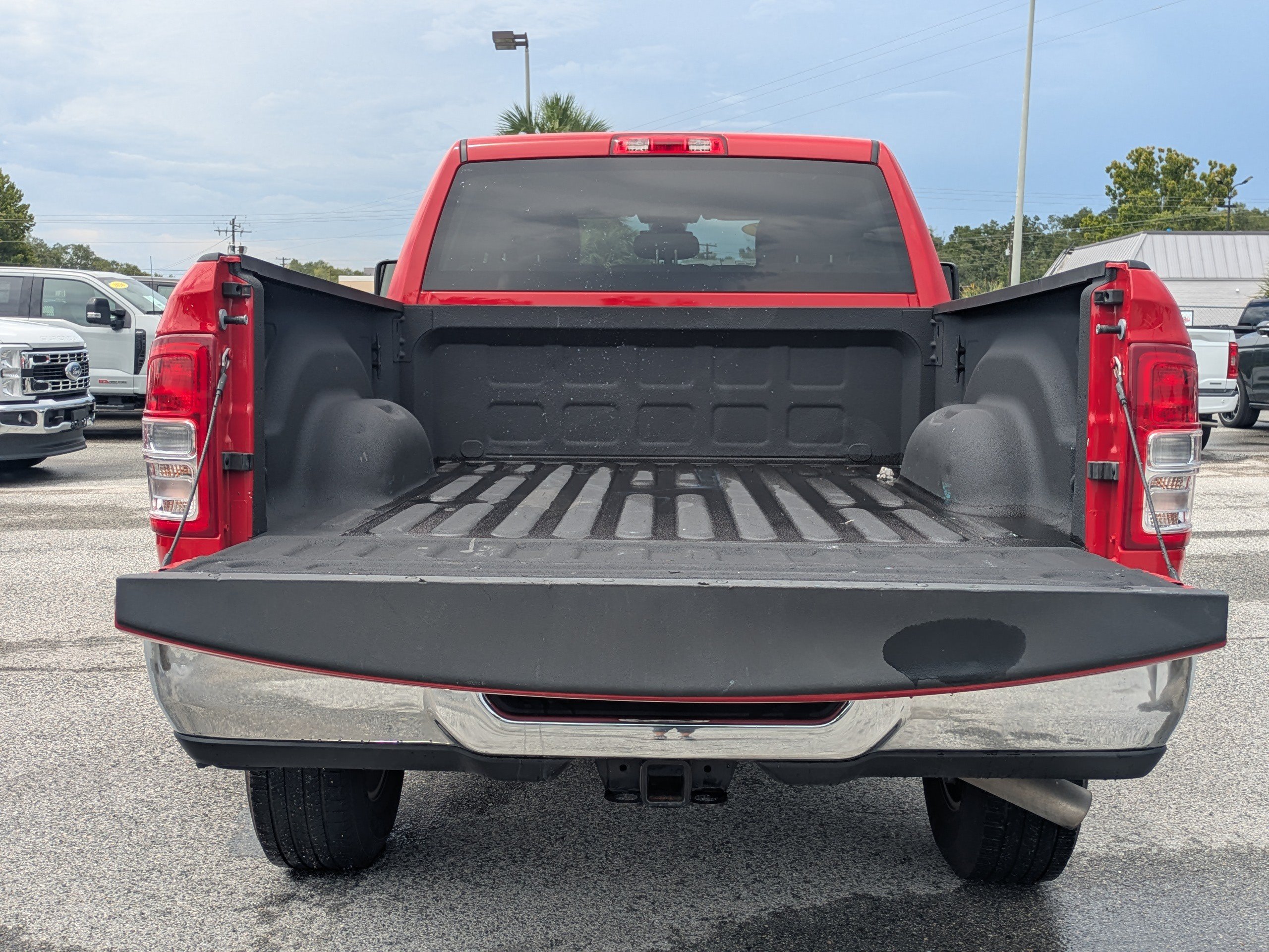 Used 2024 RAM 2500 Big Horn w/ Bed Utility Group AWD/4WD image 13