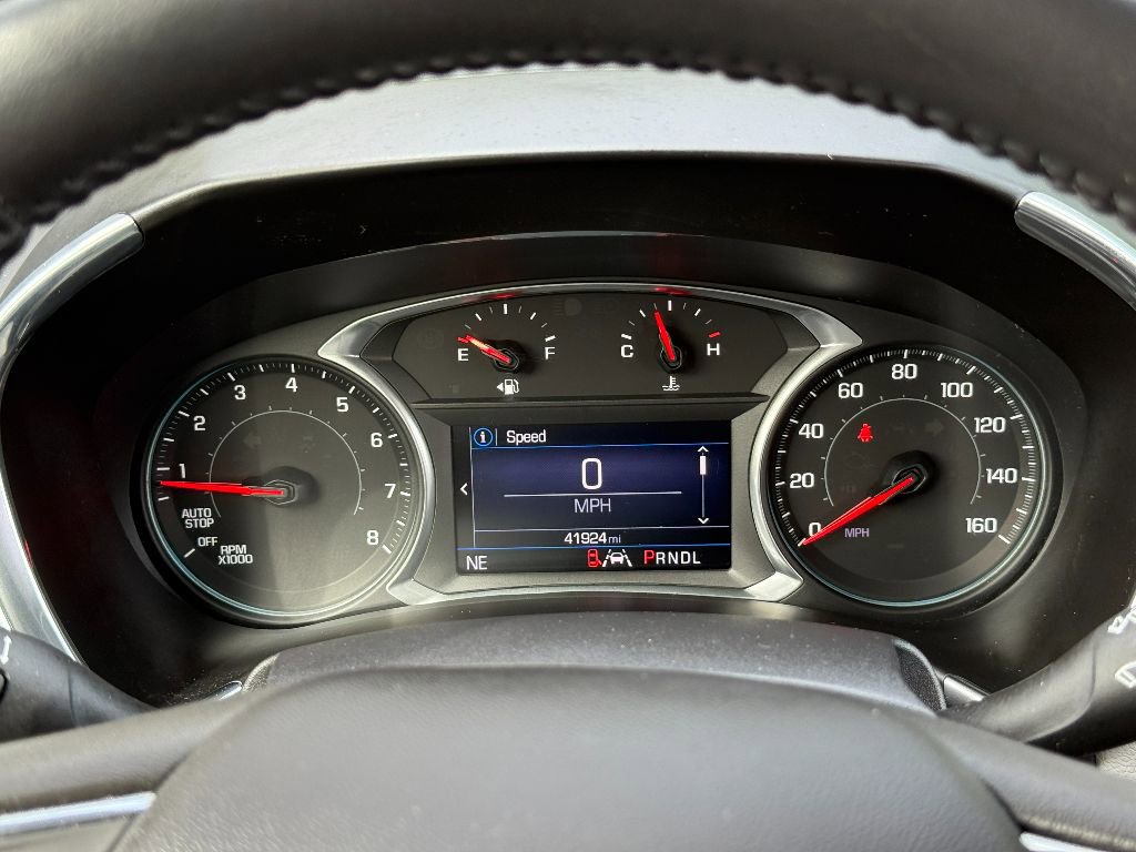 Used 2020 Chevrolet Equinox LT image 3