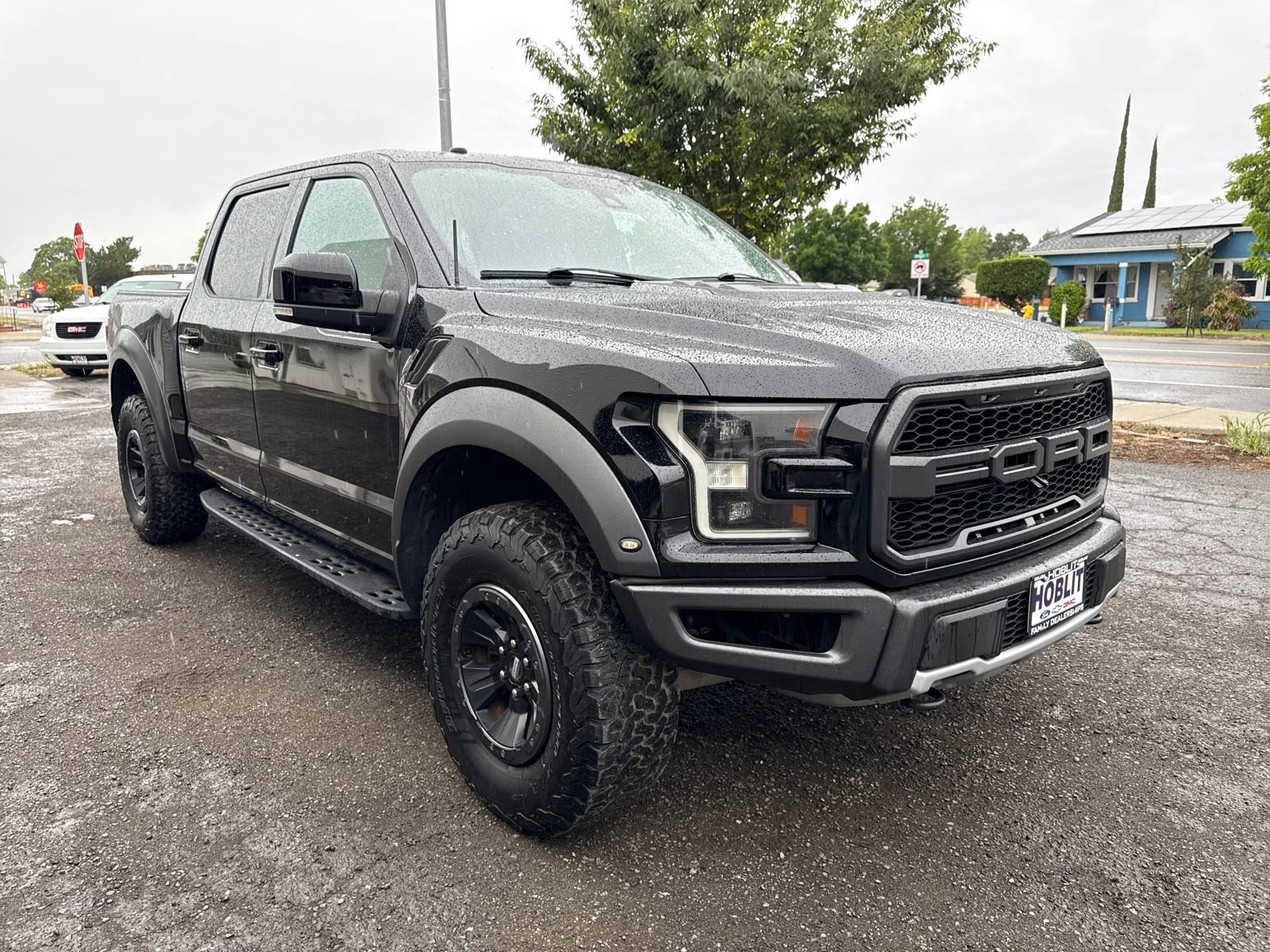Used 2017 Ford F150 Raptor w/ Equipment Group 802A Luxury AWD/4WD image 7