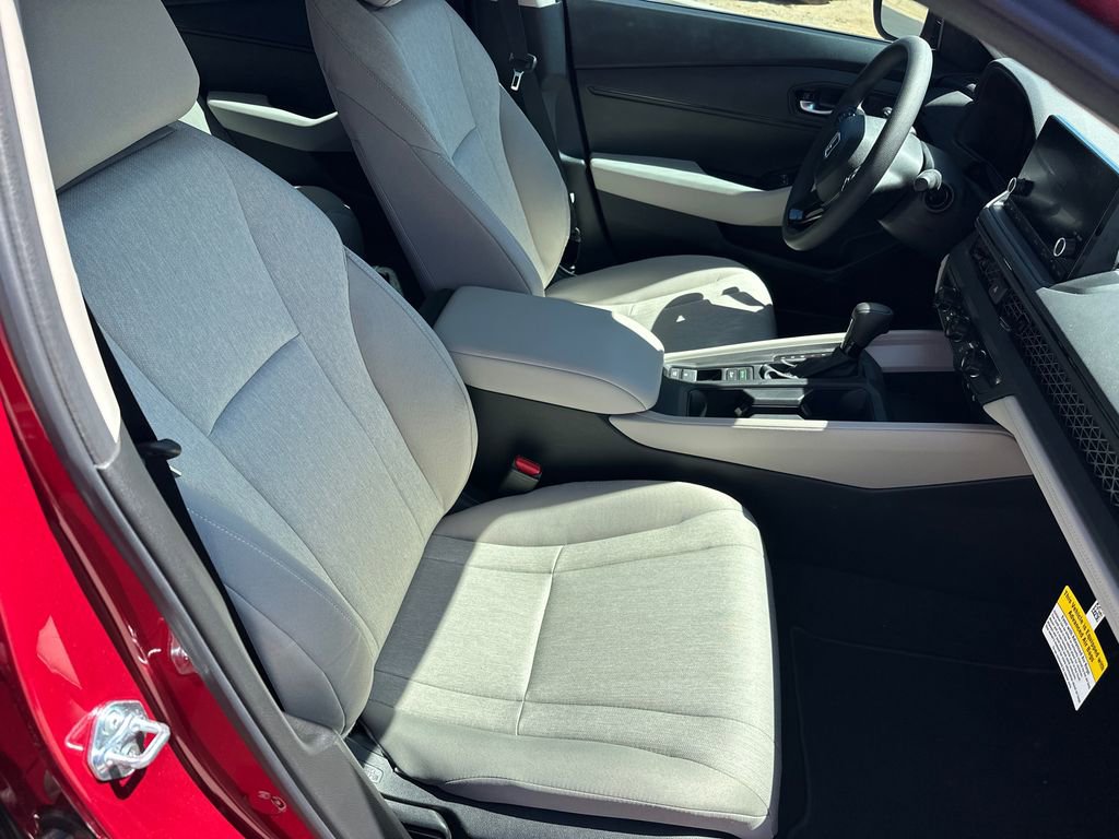 Used 2025 Honda Accord LX image 13