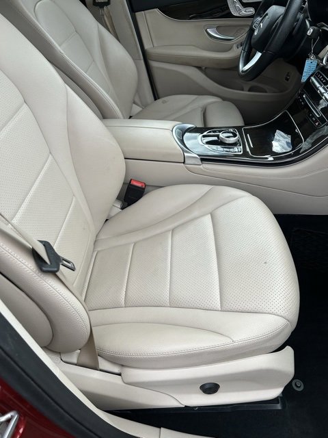 Used 2019 Mercedes-Benz GLC 300 image 10